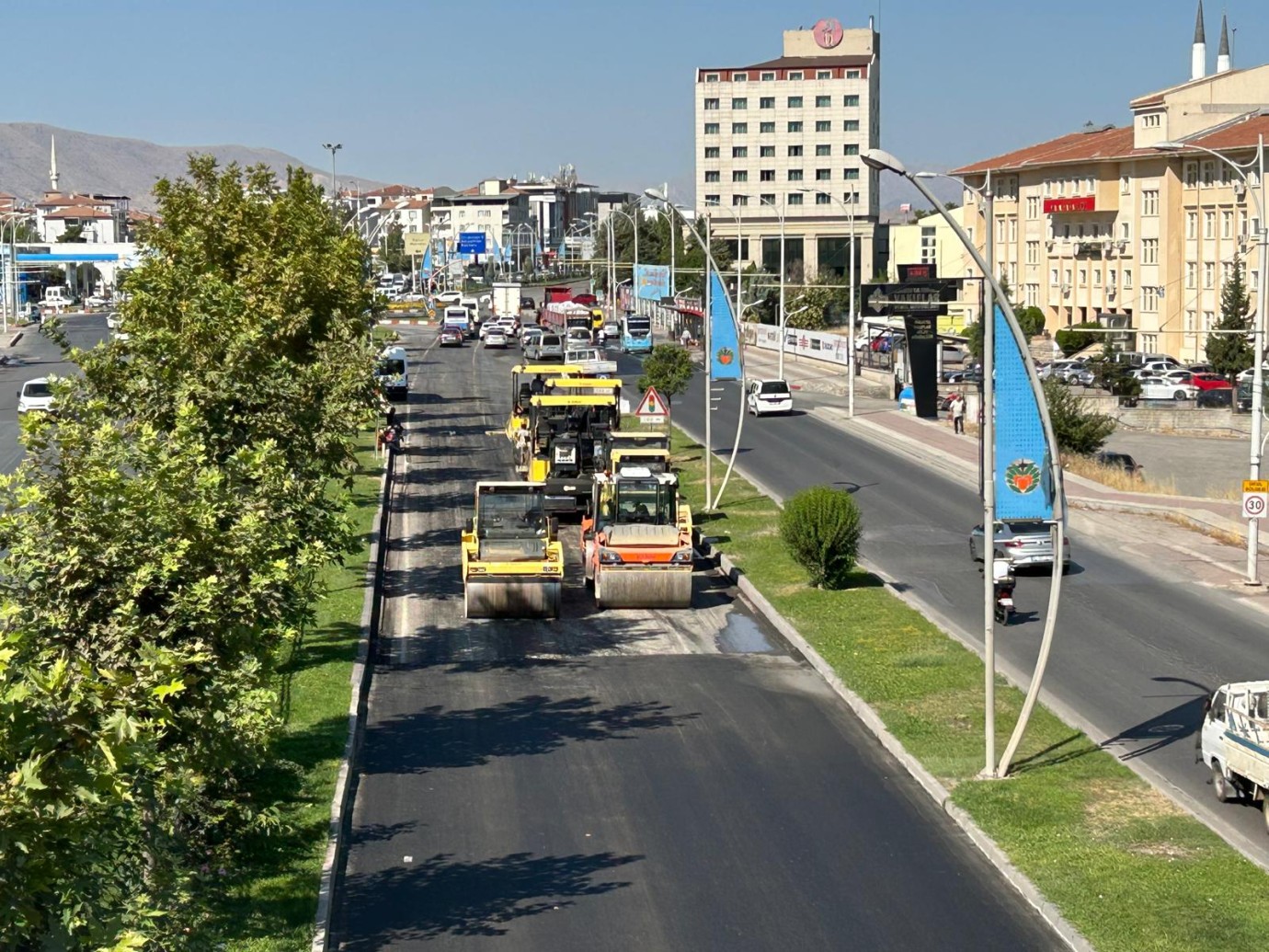 Yol çalışması çileye dönüştü