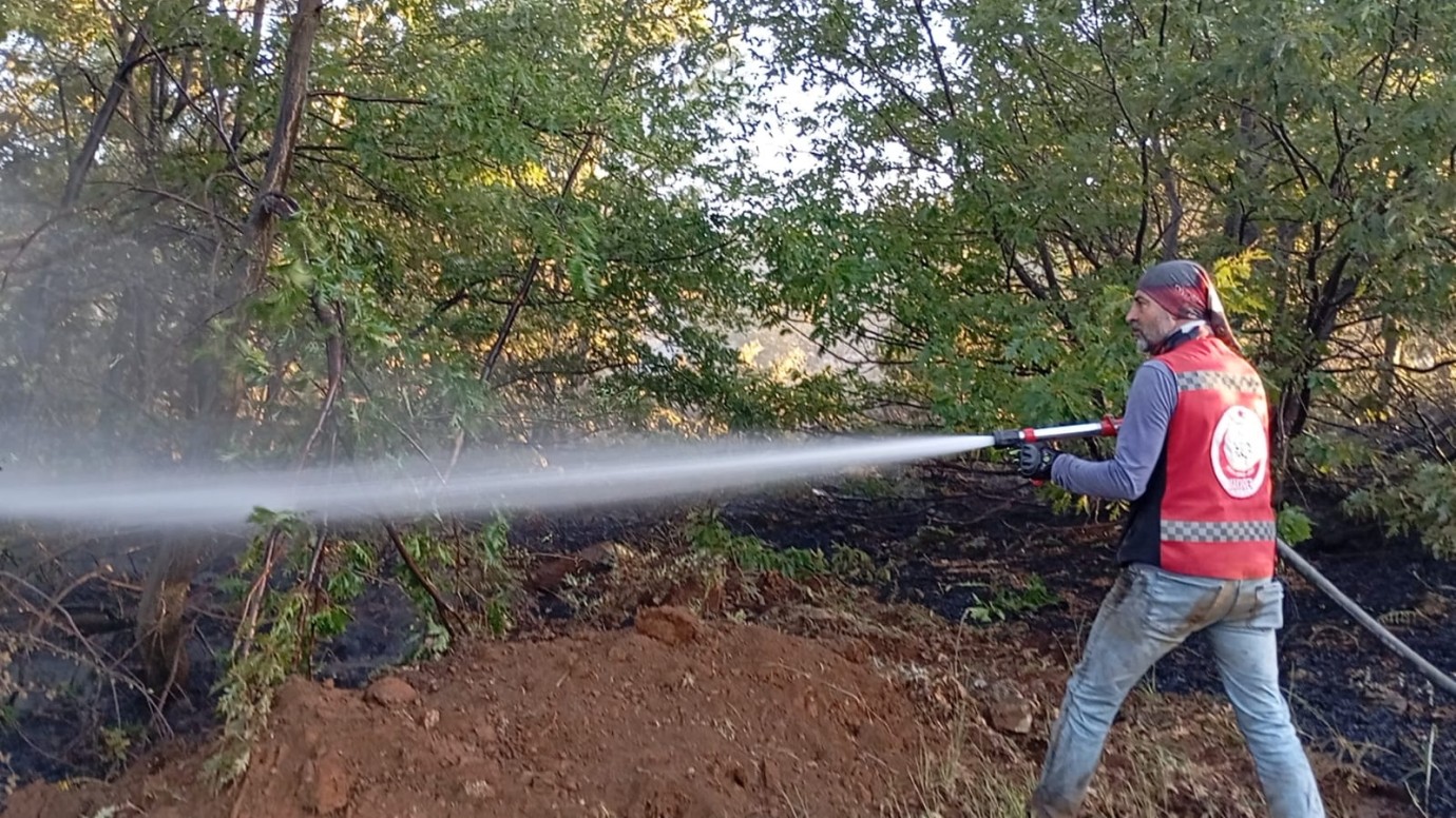 Yangınlarla mücadelede kuryelerin önemi “Destek elemanı olarak katkı sunuyoruz”