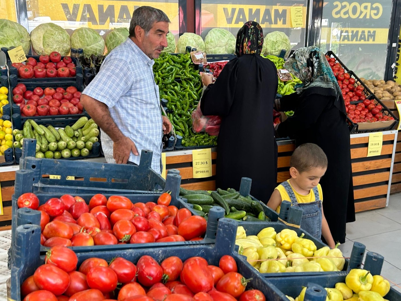 Halk günleri yoğun ilgi görüyor