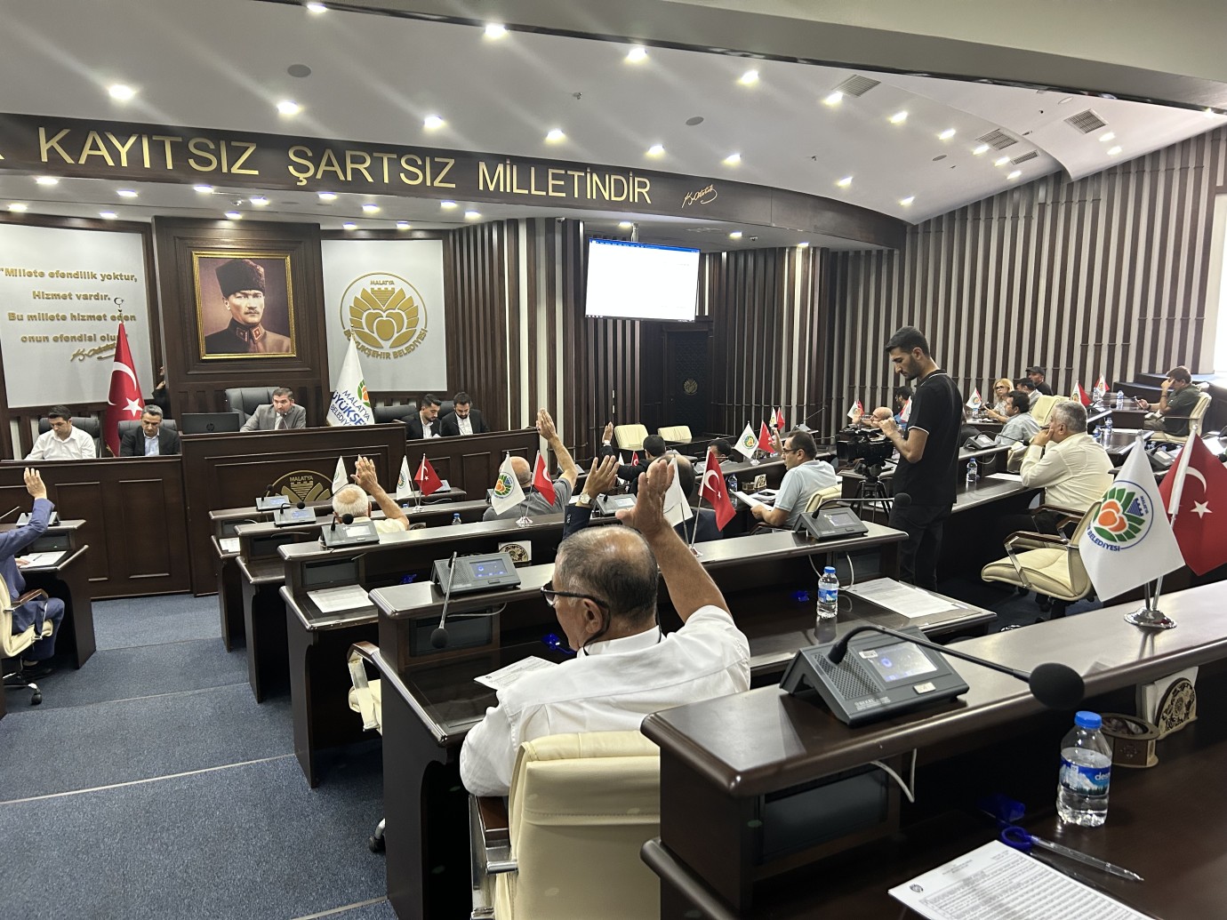 Yeşilyurt’a dudak uçuklatan ek bütçe