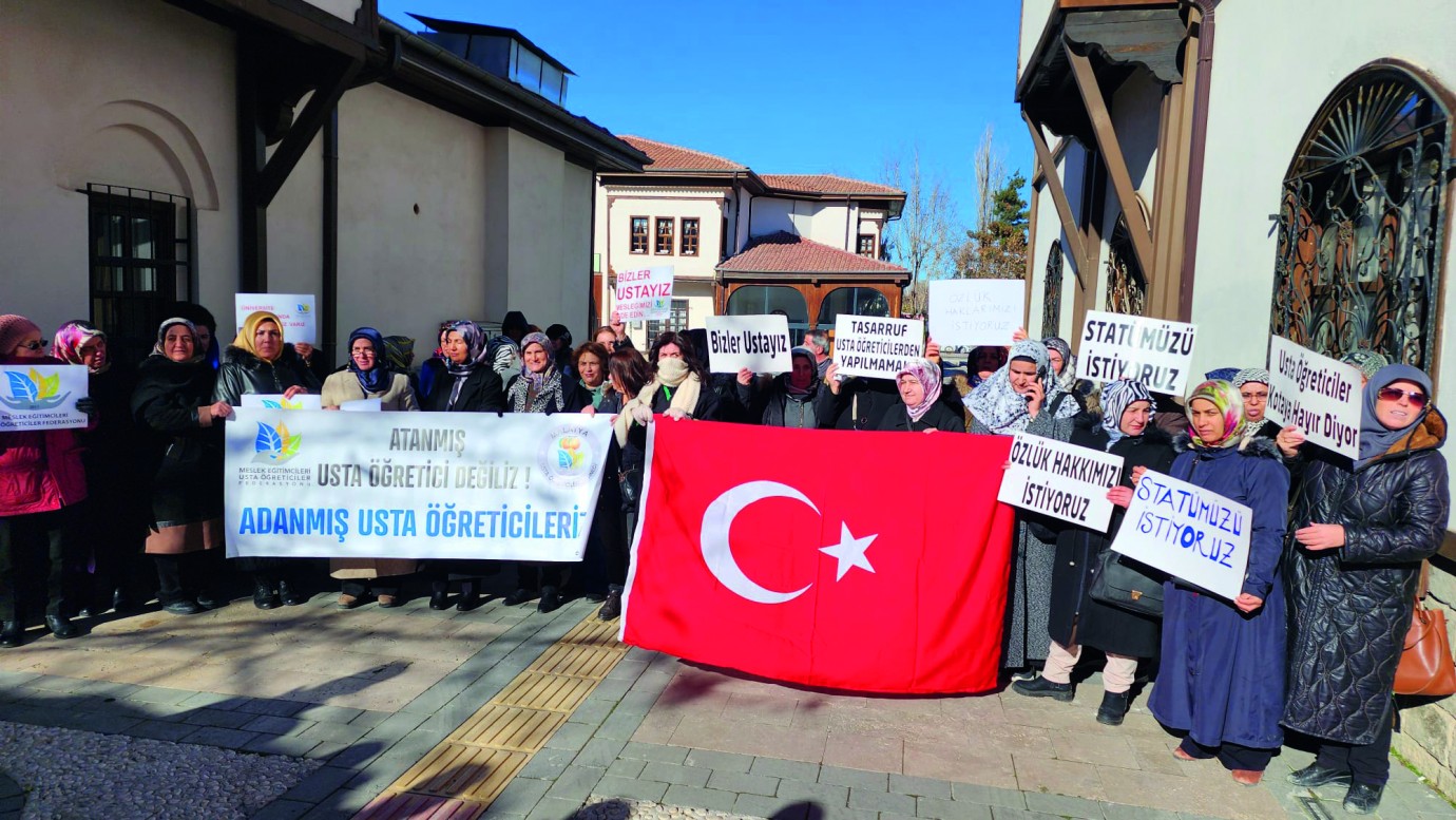 Usta ÖĞRETİCİLER Cumhurbaşkanı Erdoğan’a SESLENDİ: “Yardımınızı Talep Ediyoruz”