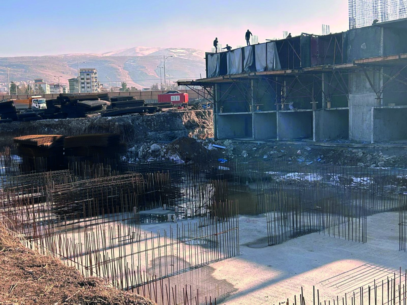 Ayaz’dan Taşkın’a Sitem: Bilginin Muhtardan Alınması Lazımdı