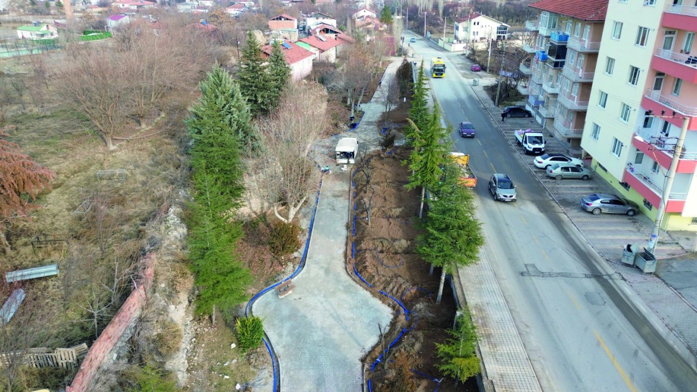 Nevzat Er Parkı’nda Çalışmalar Sürüyor