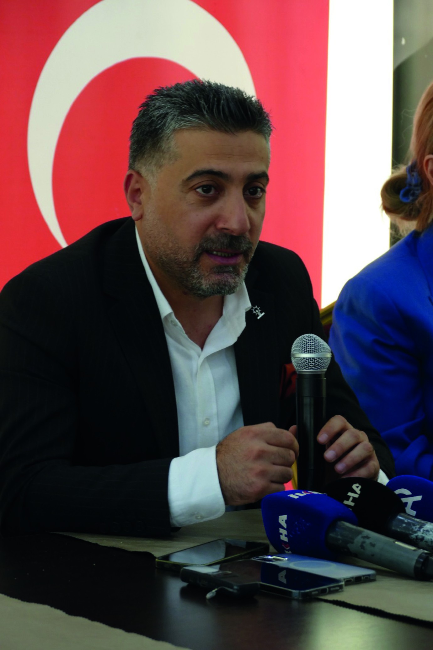 Ne Stant Kuruldu; Ne de Sandık Konuldu