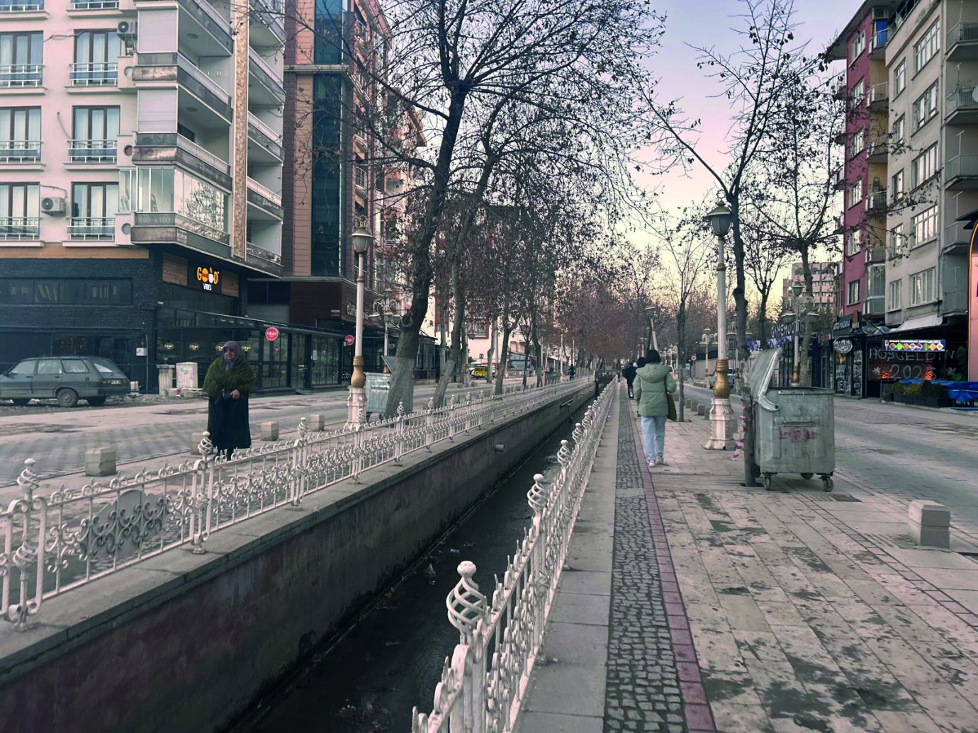 Kanalboyu Caddesi’nde Yıkımlar Başladı