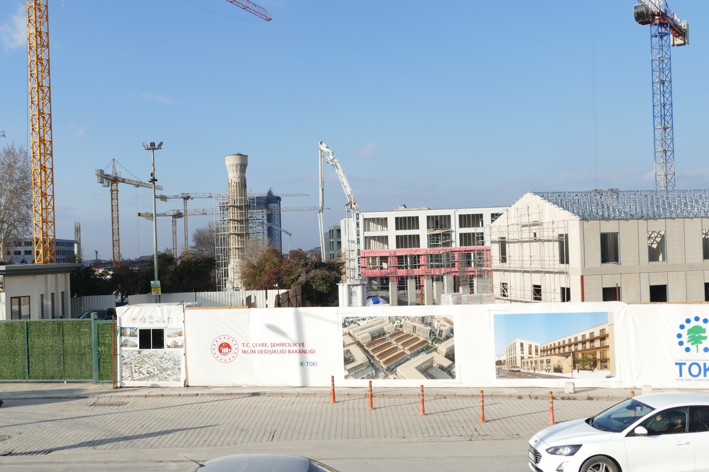 Hak sahiplerini üzecek gelişmeyi CHP duyurdu:
İŞ YERLERİNİN METREKARESİ DÜŞÜRÜLDÜ