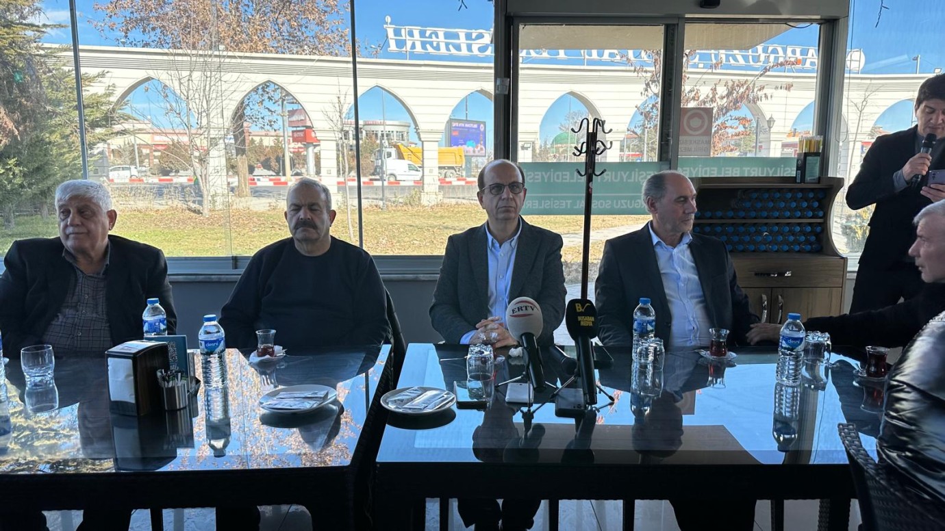 Başkan Geçit: YMS gibi olmamak için işi sıkı tutuyoruz