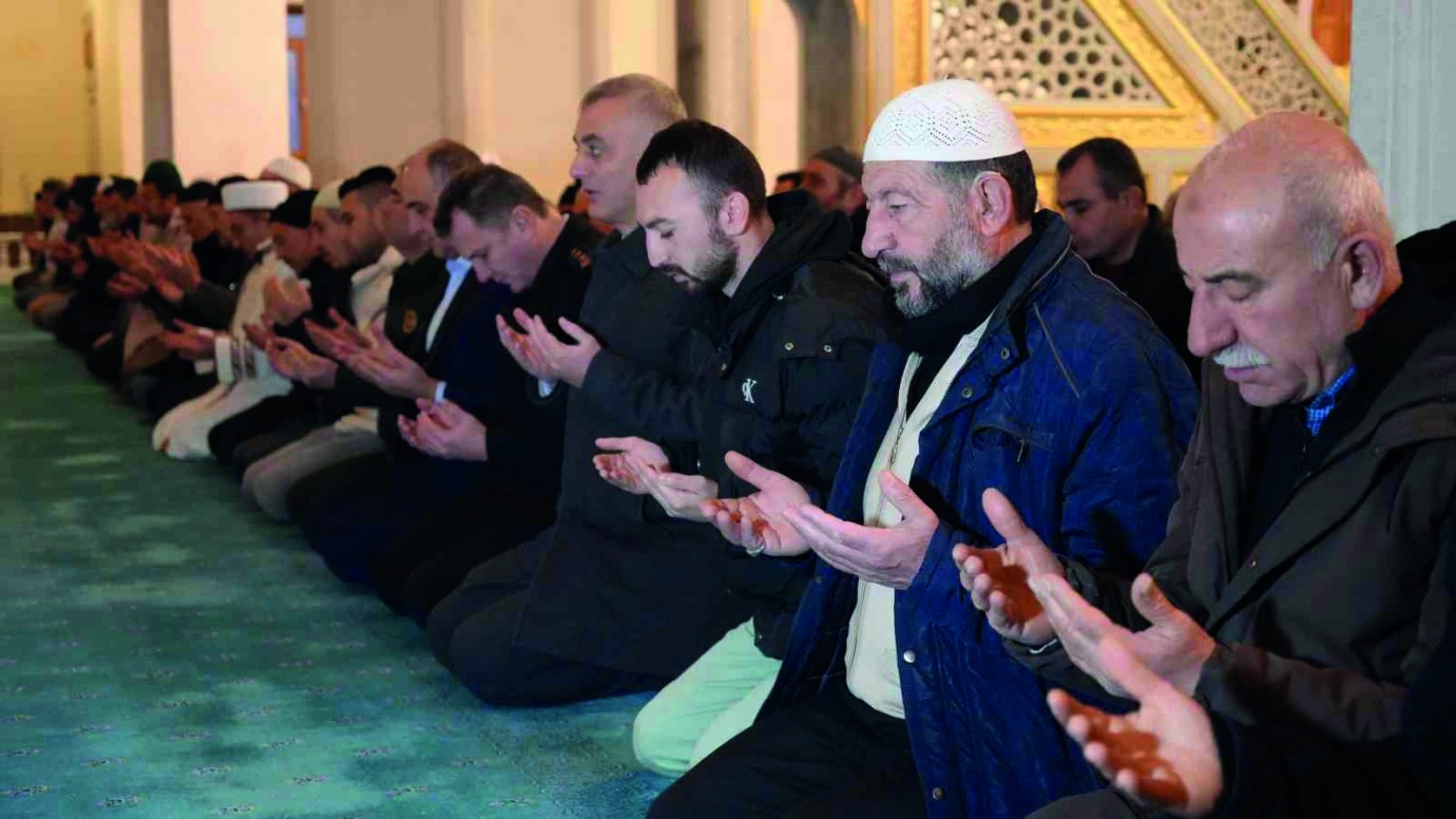 “Kardeşlik bilincini pekiştirmeliyiz”