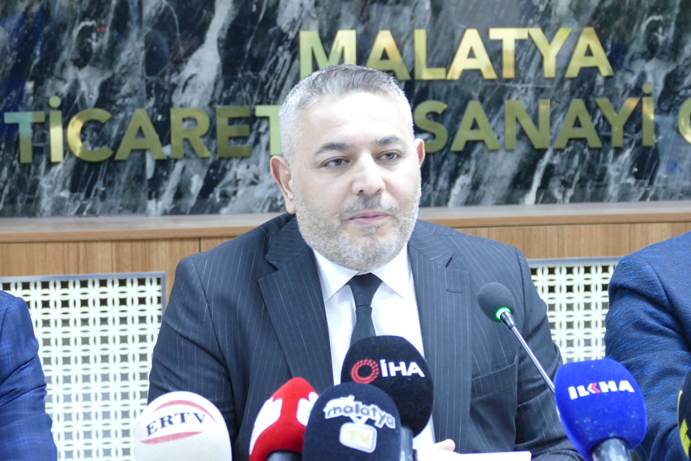 Sadıkoğlu’ndan Malatyalı siyasilere yapıcı eleştiri
“Memleketin sorunlarını gündeme taşımalılar” 