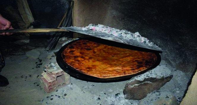 Gelenekten Geleceğe Uzanan Lezzet: Akçadağ Kömbesi