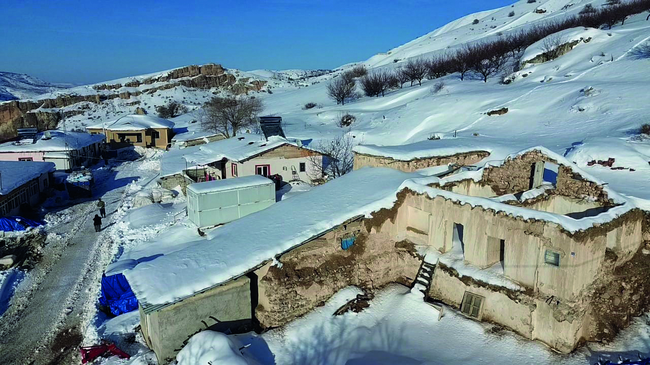Akçadağ’da Kar Manzarası Büyüledi