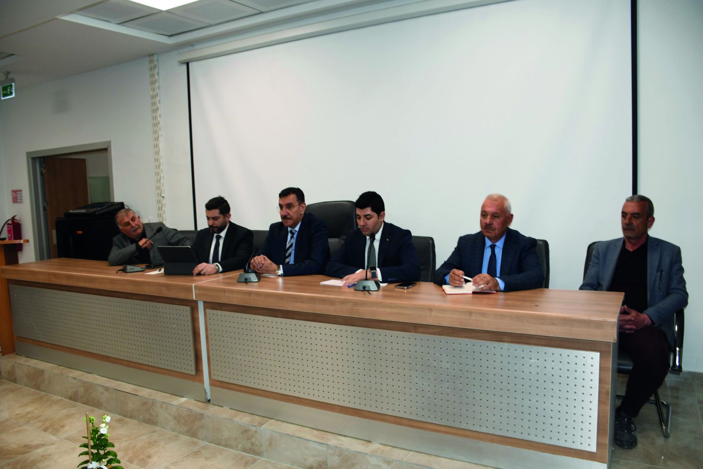 Milletvekili Tüfenkci, Doğanşehir’de vatandaşlarla buluştu