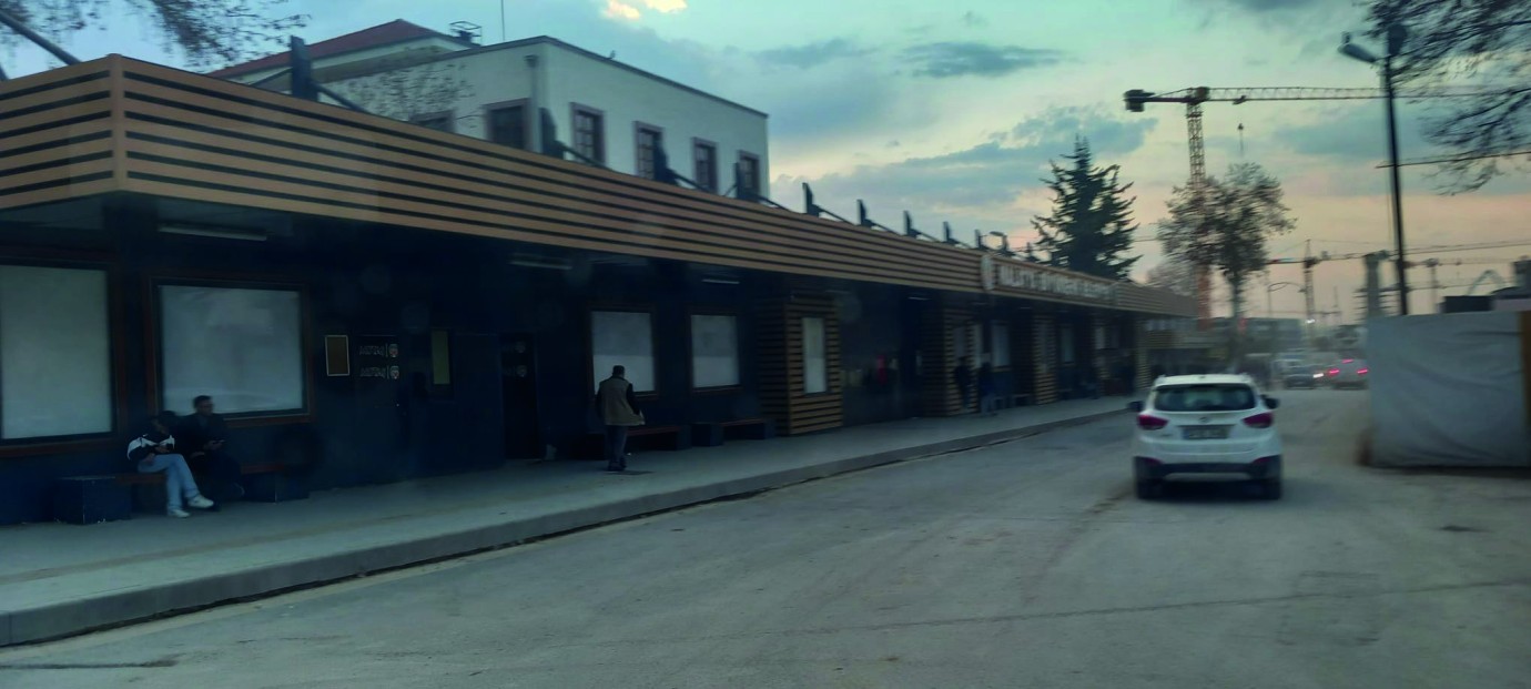 Ulaşım sorunları vatandaşları zorluyor