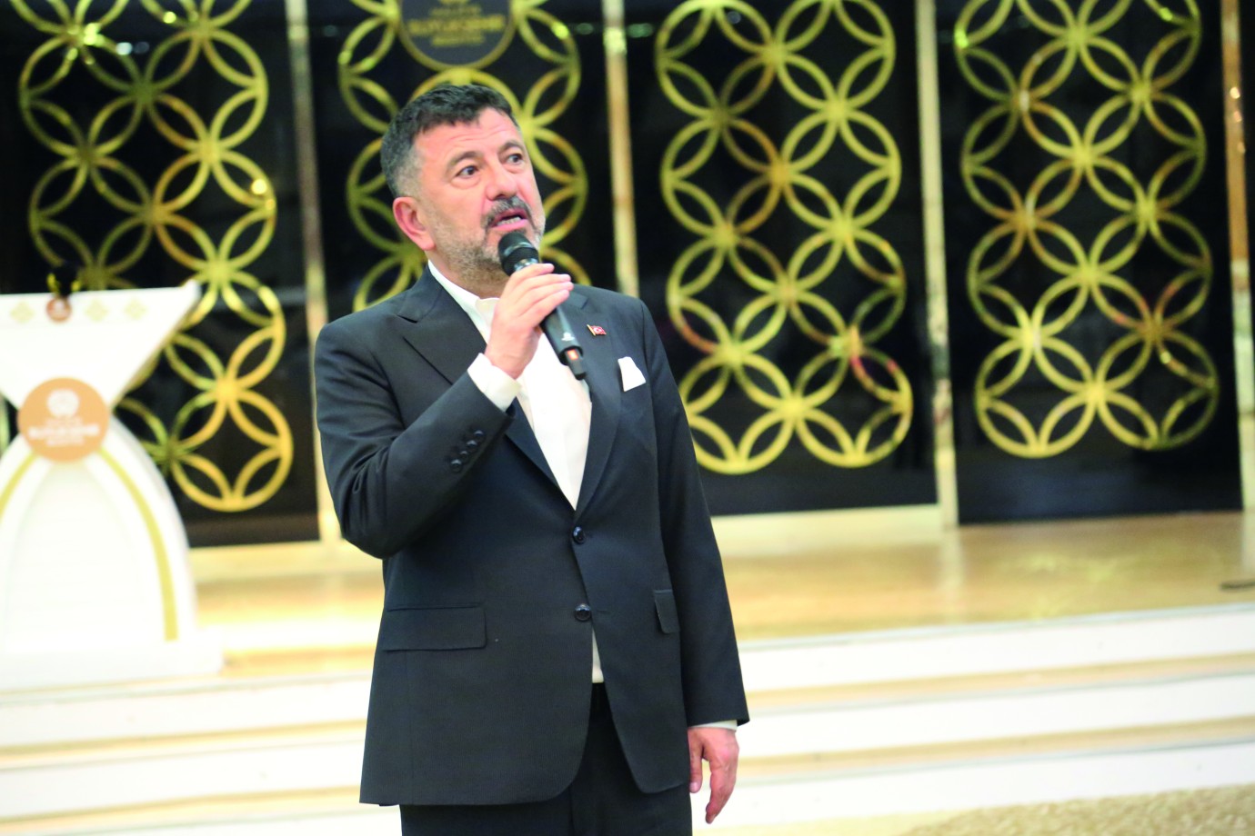 “Deprem bölgesinde derin yoksulluk Türkiye’nin 2 katı”
