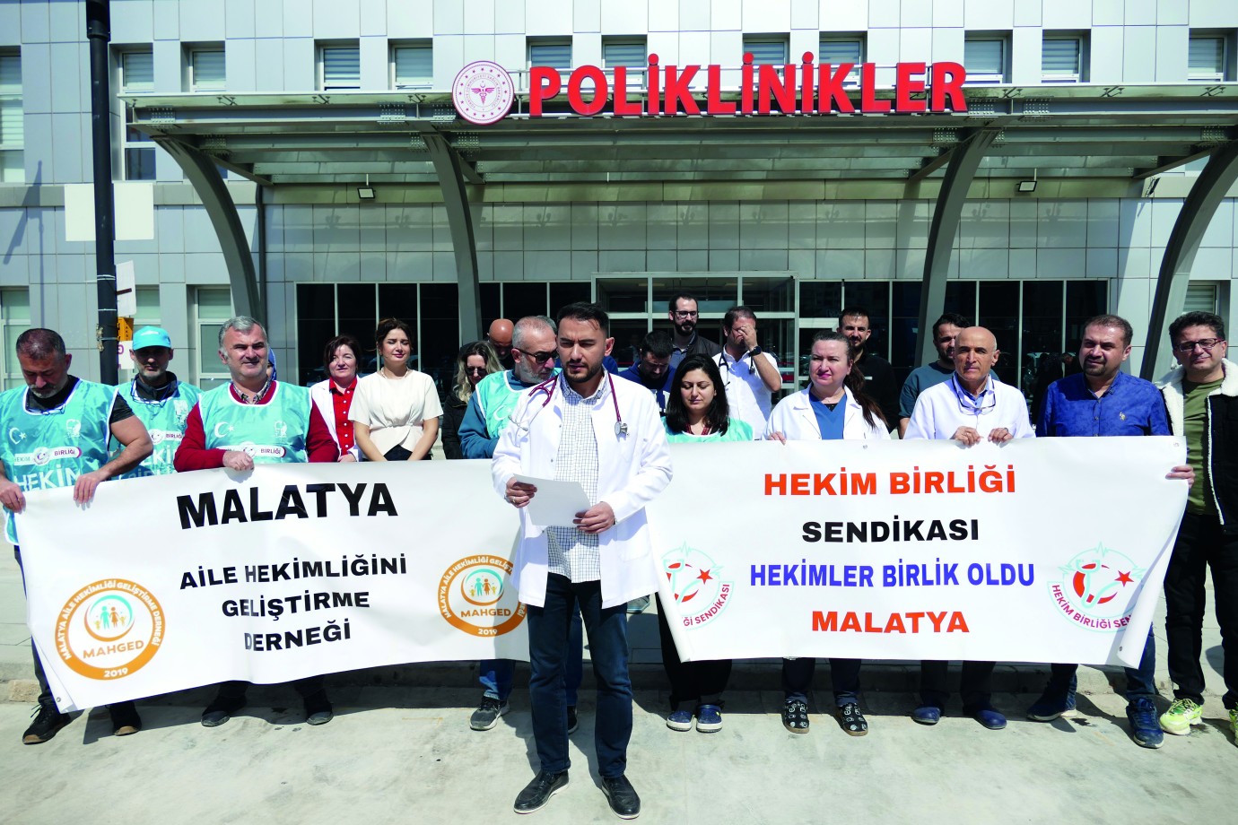 “İyi bir sağlık sistemi insani bir iş yükü ile sağlanabilir”