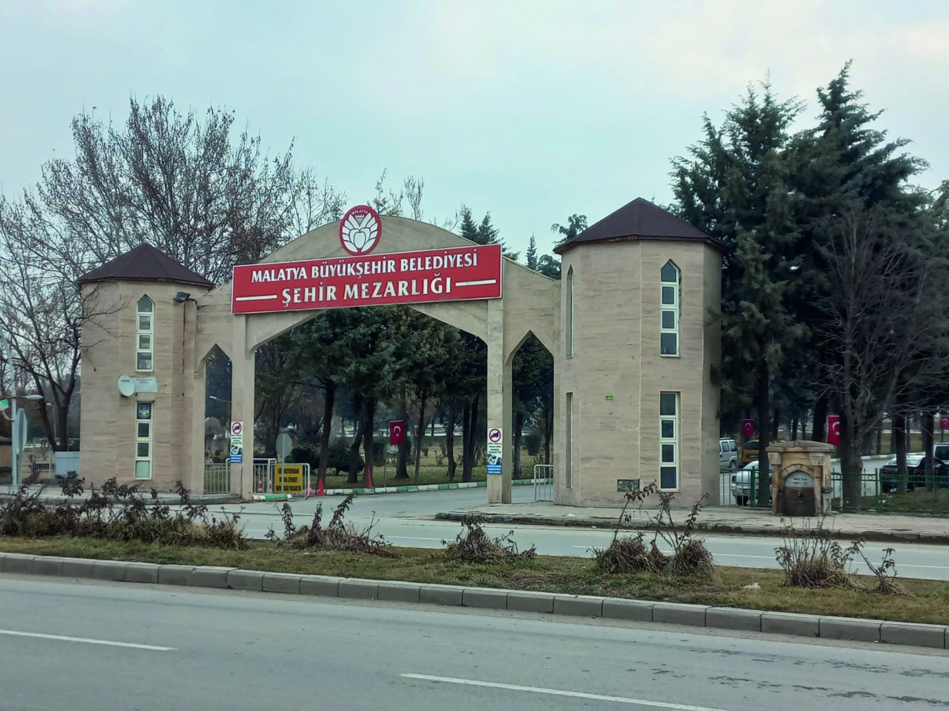 Battalgazi’de mezarlık alanında değişiklik yapıldı