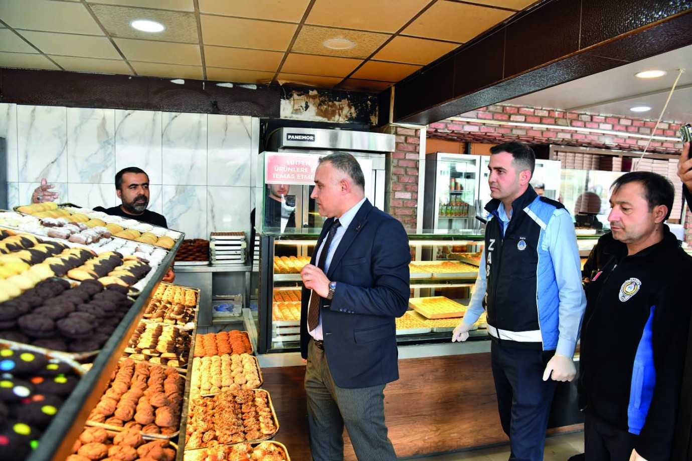 Zabıtalar bayram denetimine çıktı