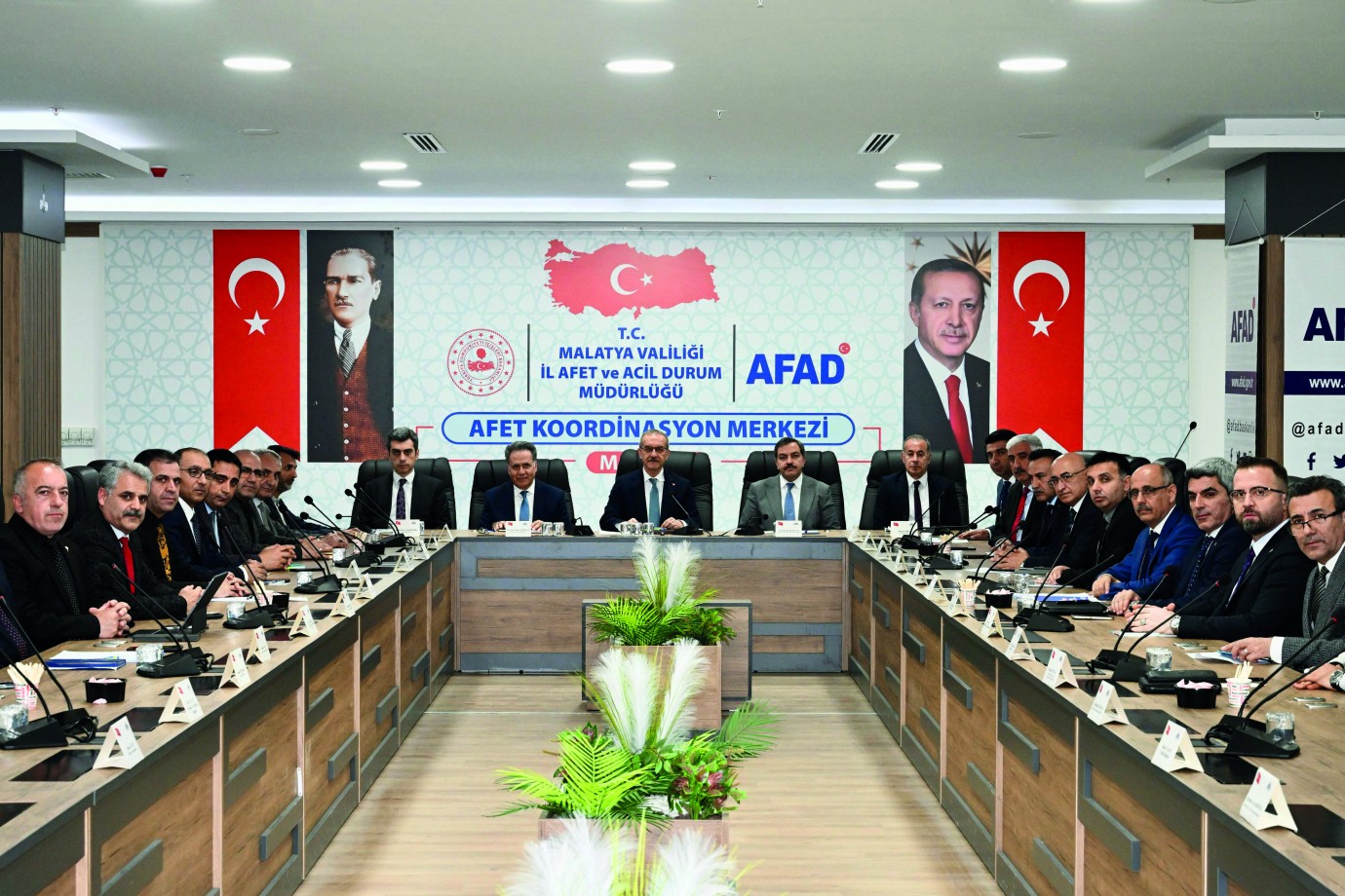 İpekyolu istişare toplantısı gerçekleştirildi