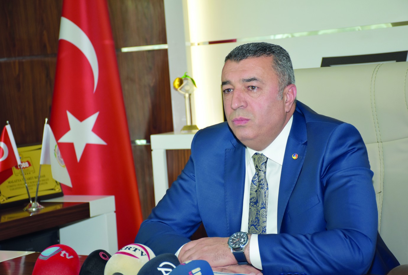 Gümrük kapıları yolgeçen hanı değildir
