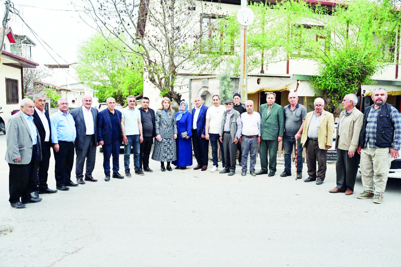 “Çaldığımız her kapıda yürekten dua işittik”