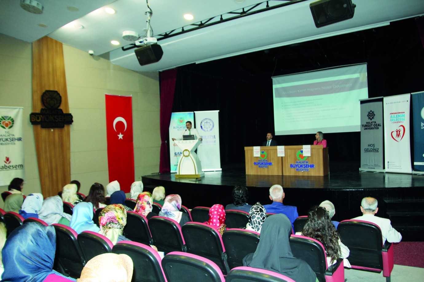 Aileyi koruyamazsak bireyi koruyamayız