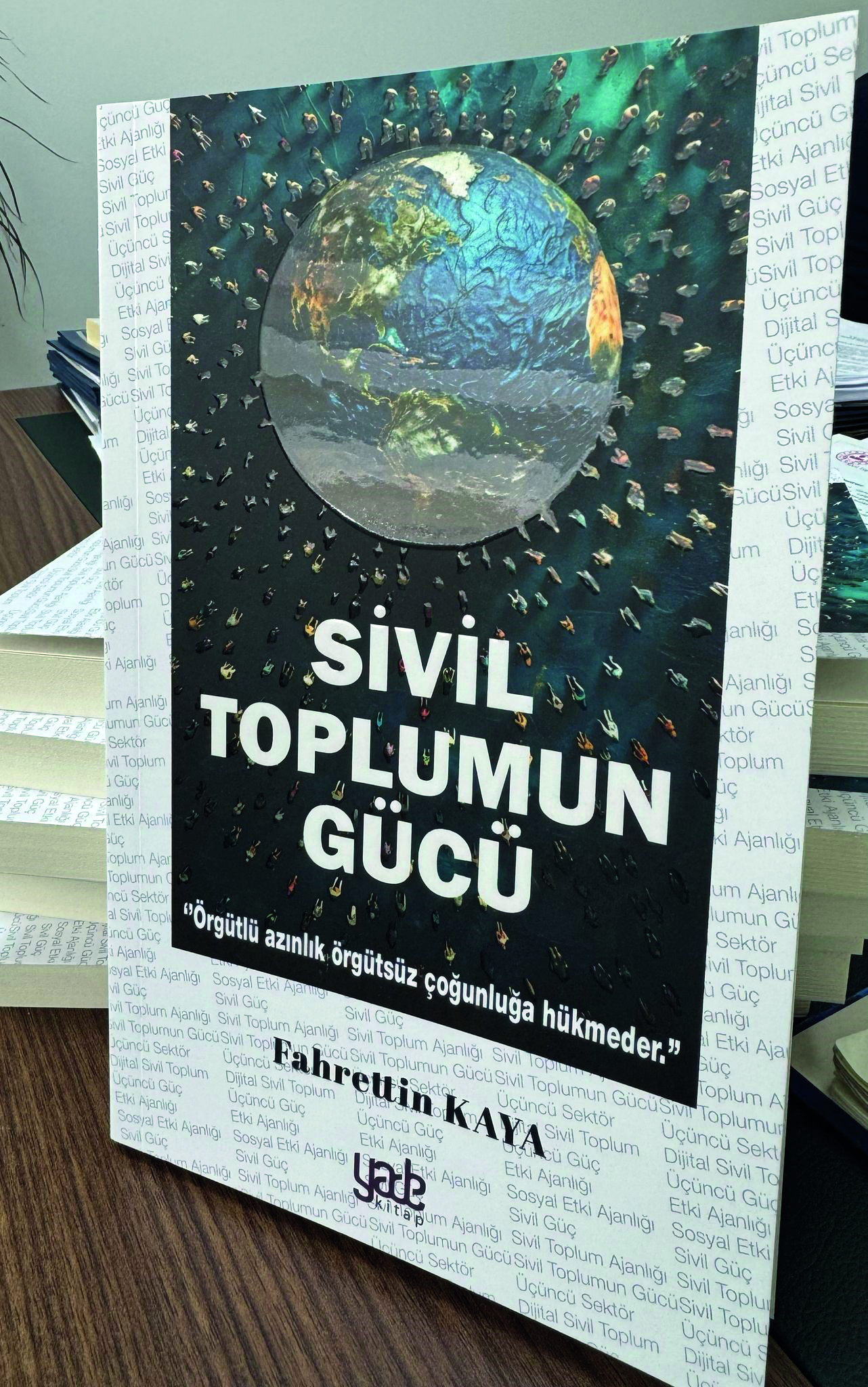 Depremdeki dayanışma kitaplaştı