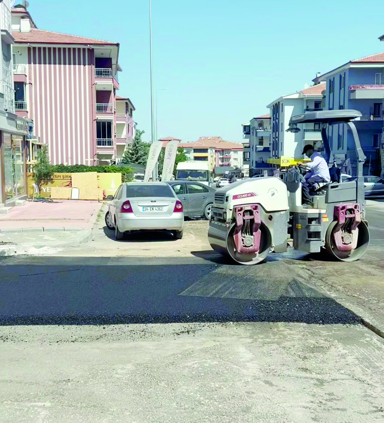 Abdulgaffar Mahallesi’ne asfalt hizmeti