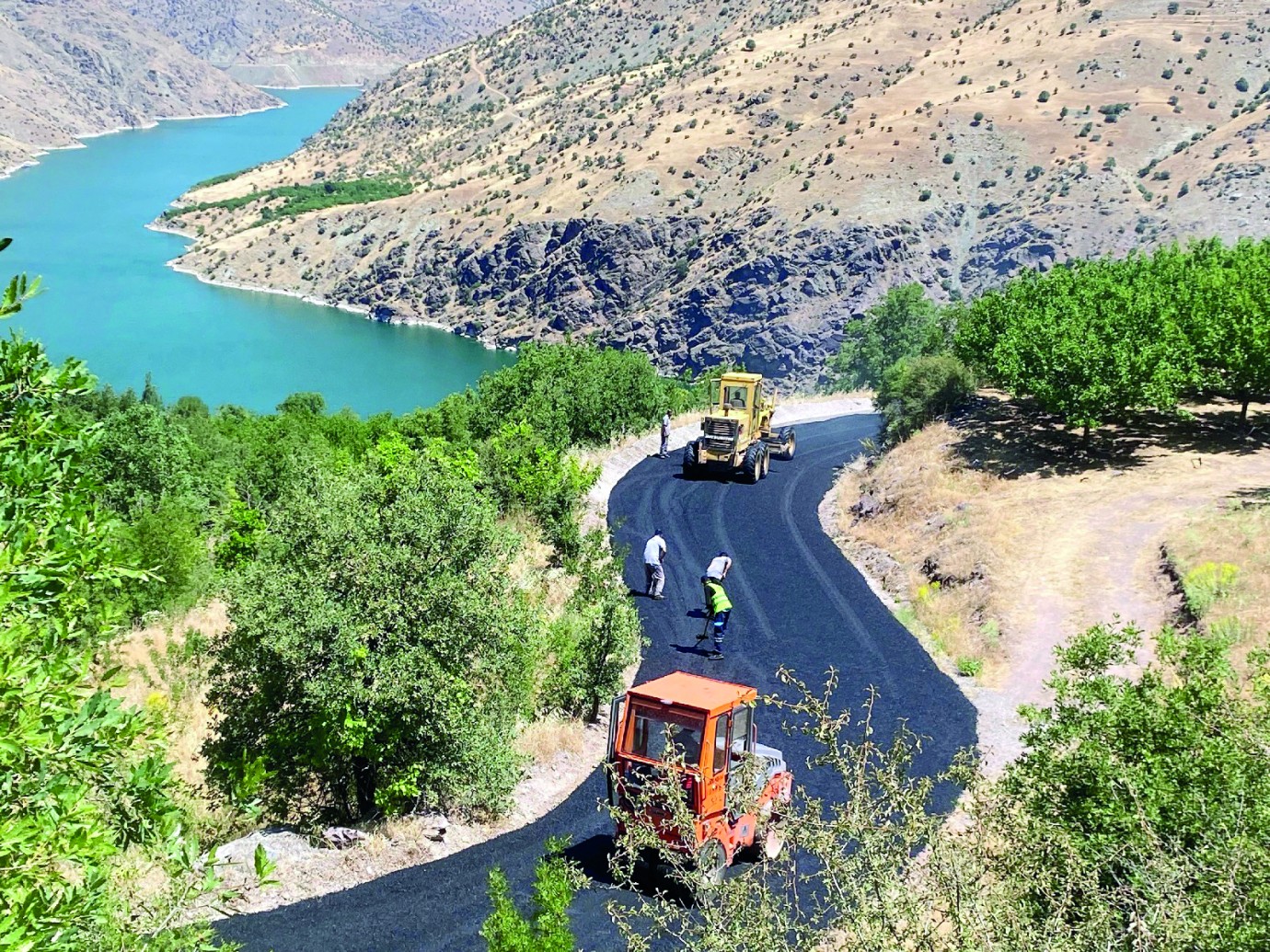 Karaağaç Mahallesi sıcak asfaltla buluştu