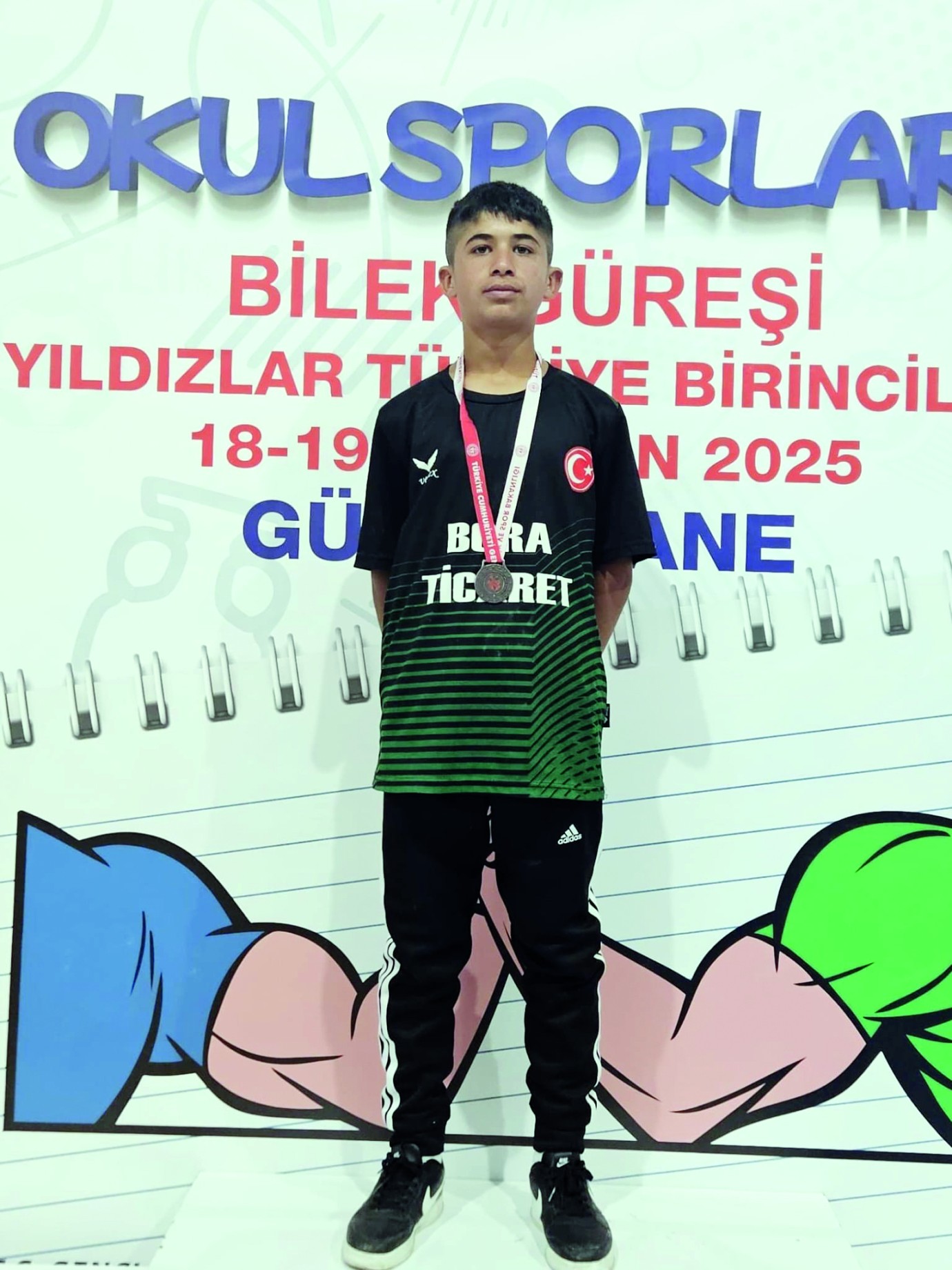 Bilek güreşinde Kadir Kurtulmuş dördüncü oldu