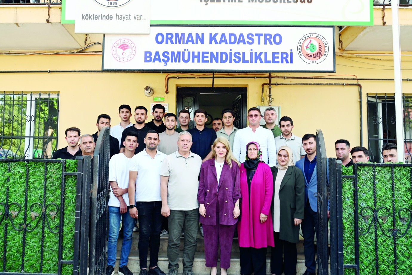 Deprem hasarı hızla gideriliyor