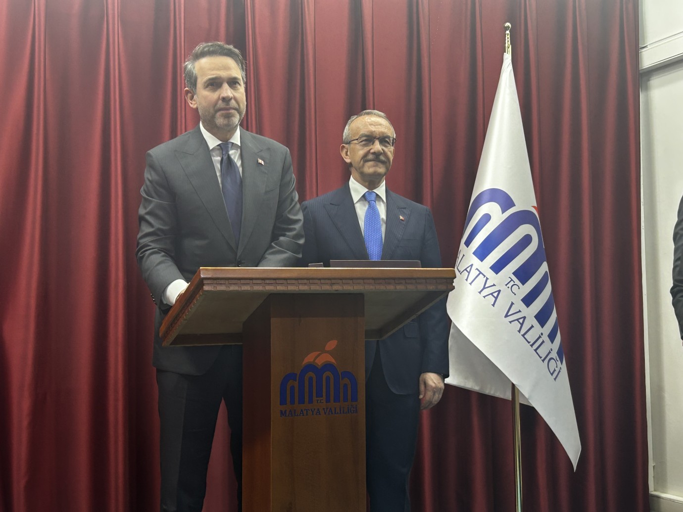 Bakan Bayraktar’ın ilk durağı Malatya Valiliği oldu 