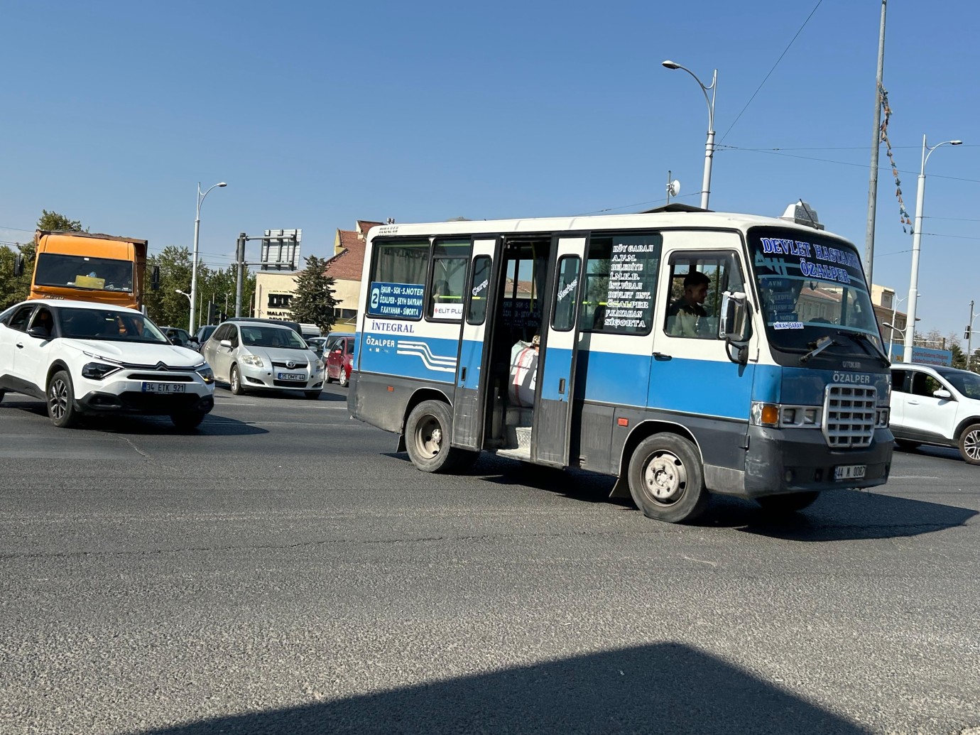Malatya’da minibüs ücretlerine vatandaş tepkili!