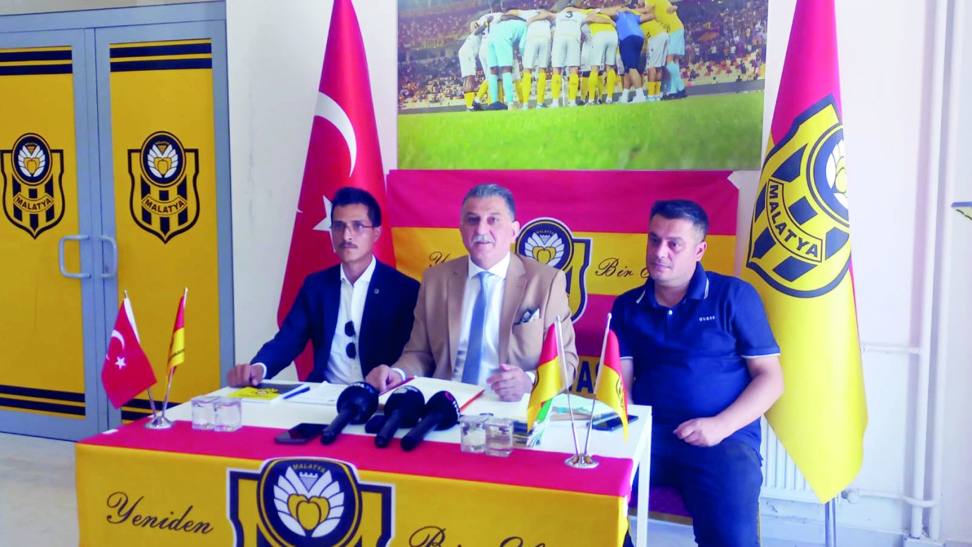 “Ligde kalmayı düşünüyoruz”