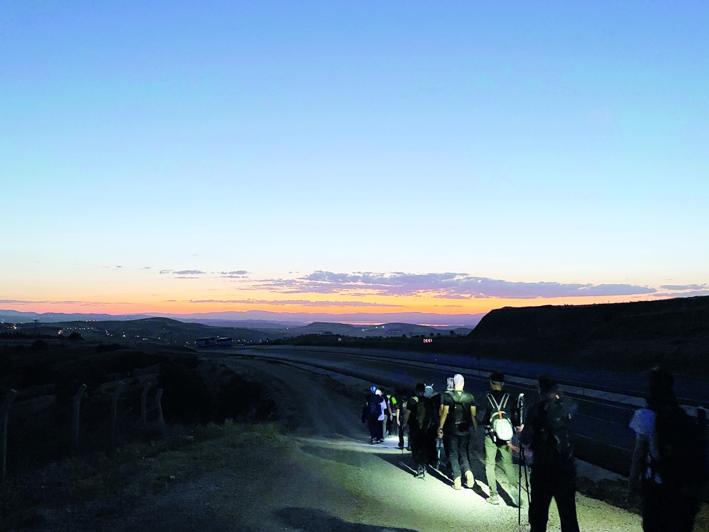 Elazığ'da doğa ve tarihle iç içe gece yürüyüşü
