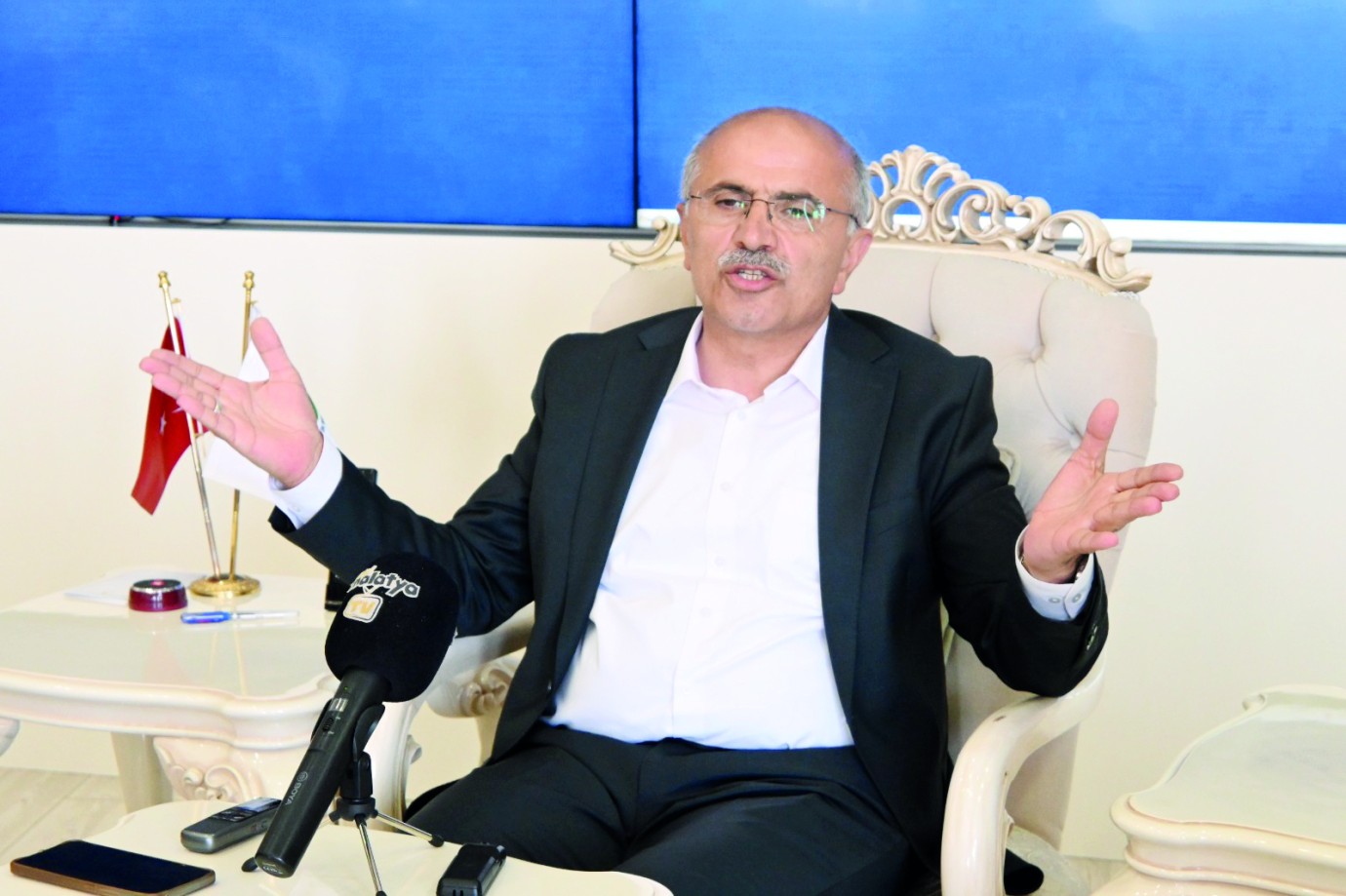 Eleştiri yapılacak; yönetici de hatasını bilecek