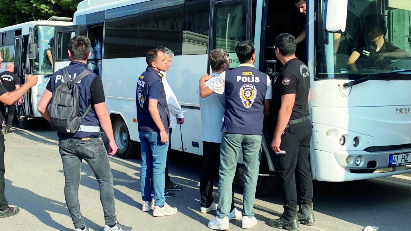 36 milyonluk vurgun: 38 gözaltı