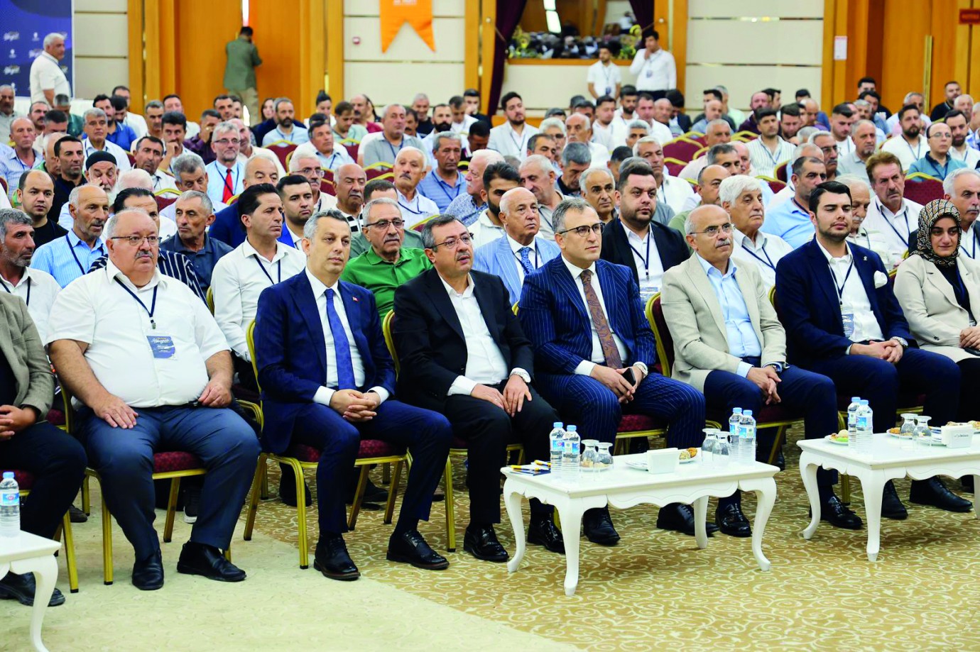 “AK Parti dar kalıplara sığdırılamayacak büyüklükte bir harekettir”