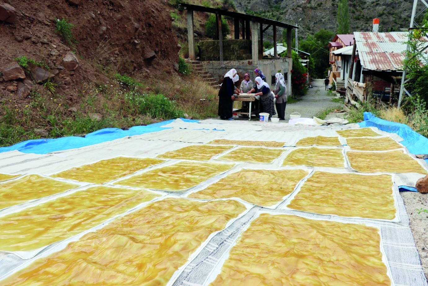 Kazanlar bu kez pestil için yandı