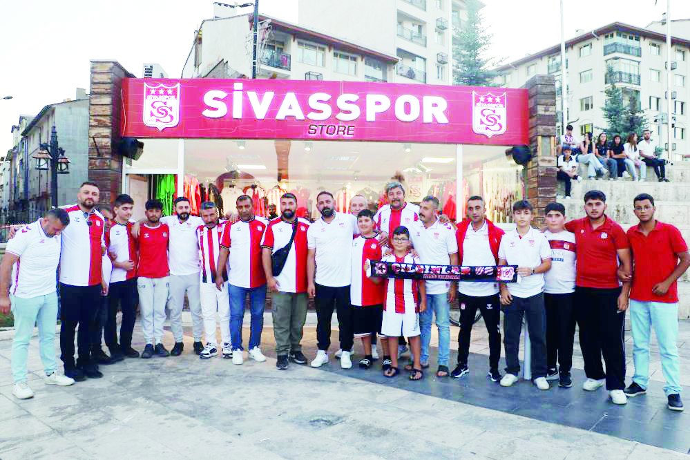 Sivasspor'a taraftarlardan anlamlı destek