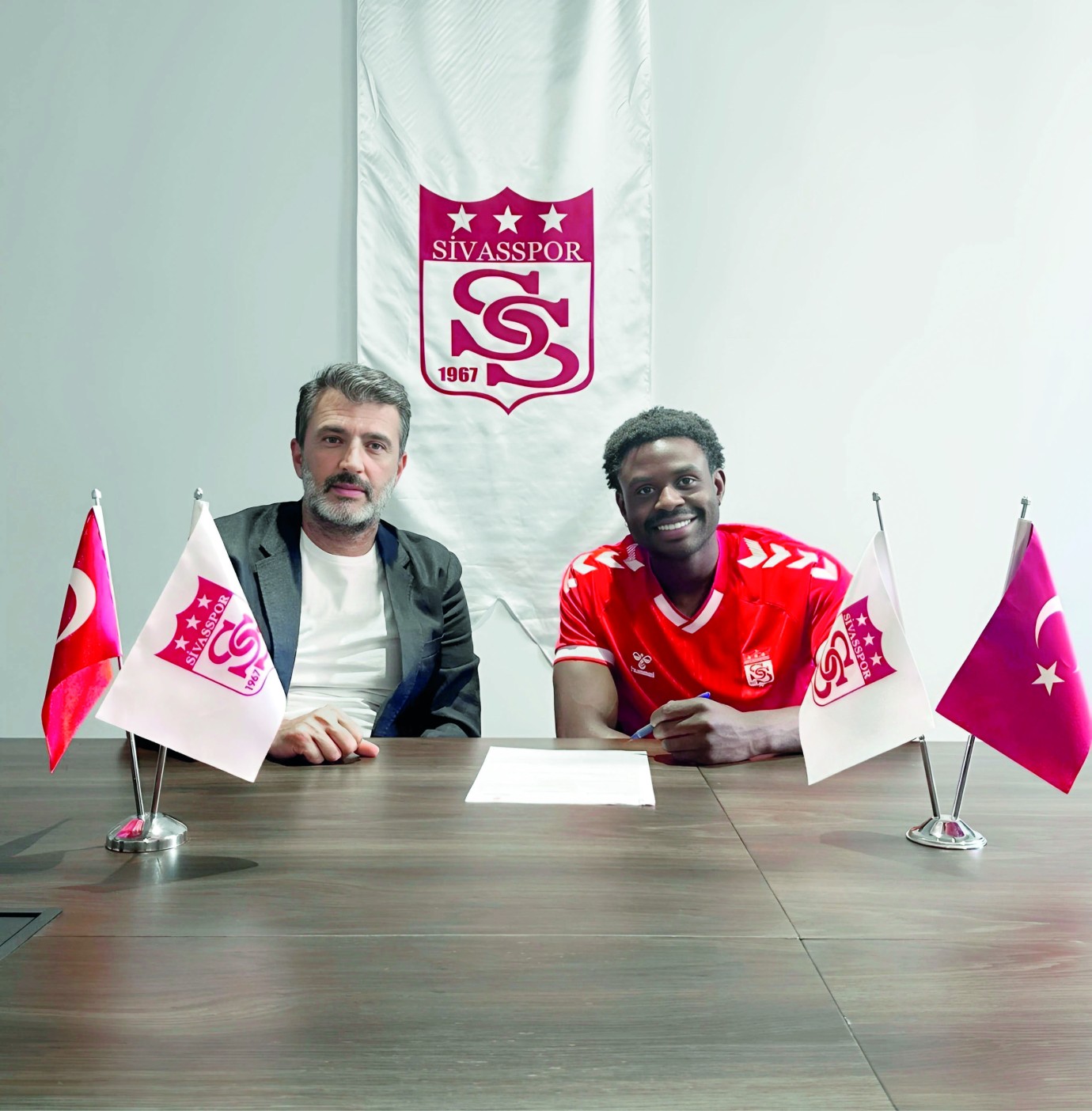 Sivasspor, Benjamin Kimpioka’yı transfer etti