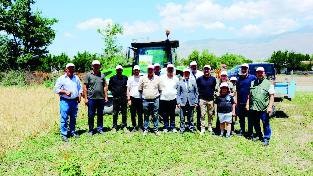 Erzincan’ın Mahmutlu köyünde tarla günü düzenlendi