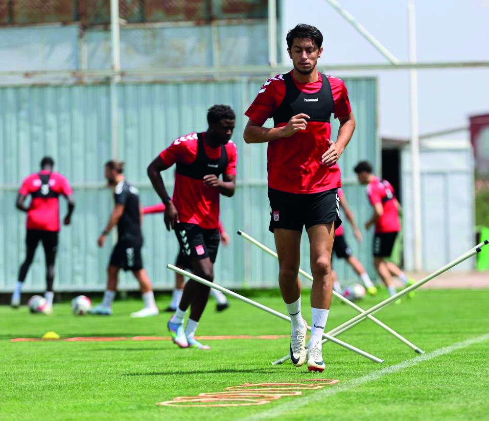 Sivasspor’da Erzurum maçı hazırlıkları sürüyor