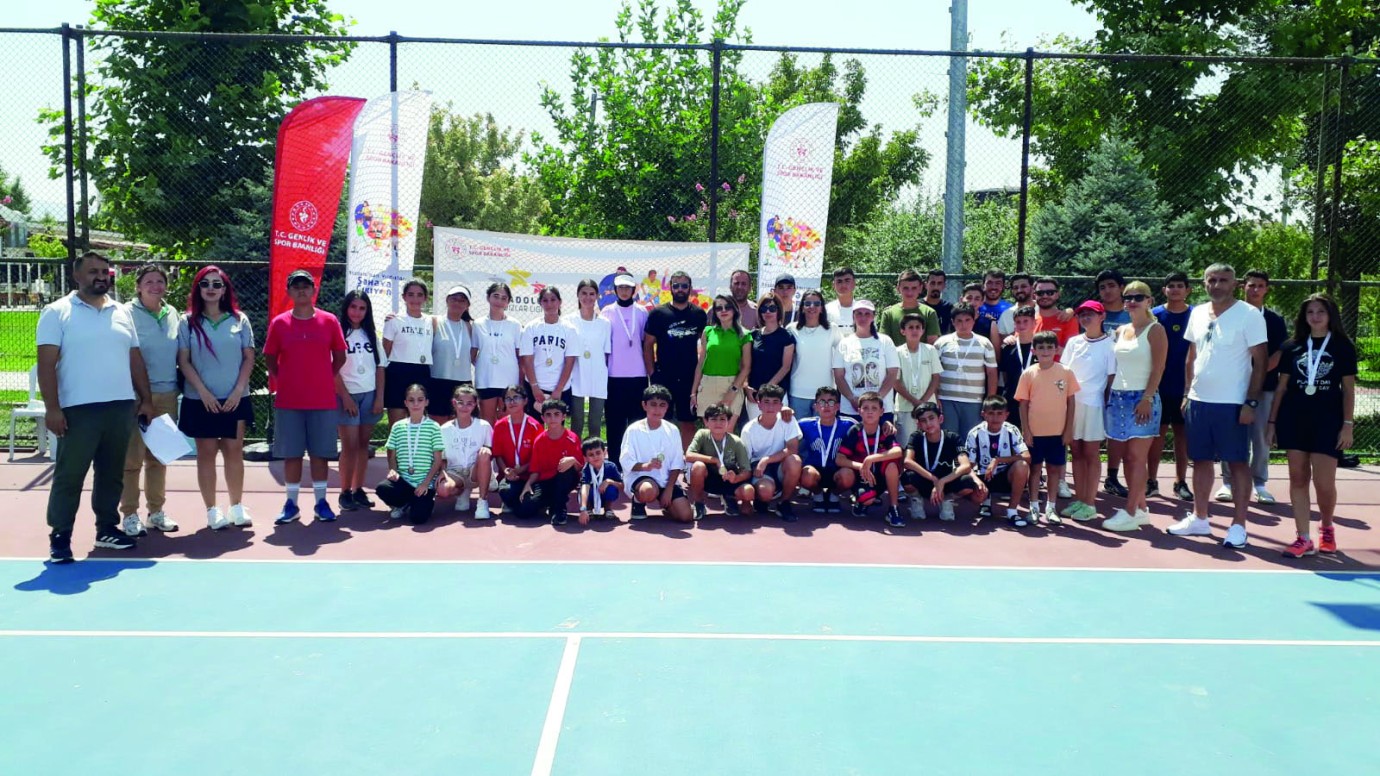 Tenis ANALİG  1. Etap 7. Grup müsabakaları sonlandı