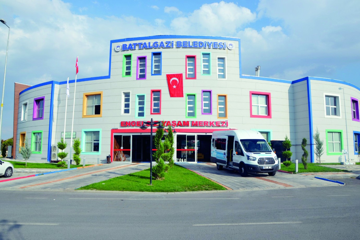 Battalgazi Engelsiz Yaşam Merkezi’nde Hayvanlarla Rehabilitasyon Dönemi Başladı