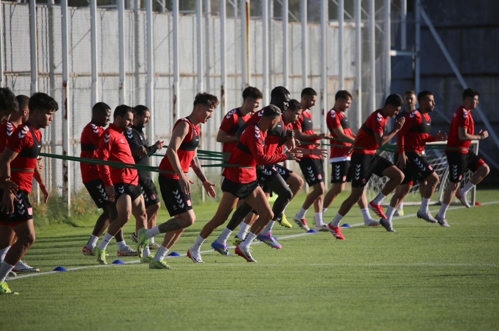 Osman Zeki Korkmaz: 