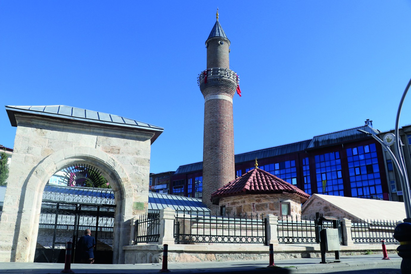 Manevi tarihe ışık tutan buluntular dikkat çekiyor