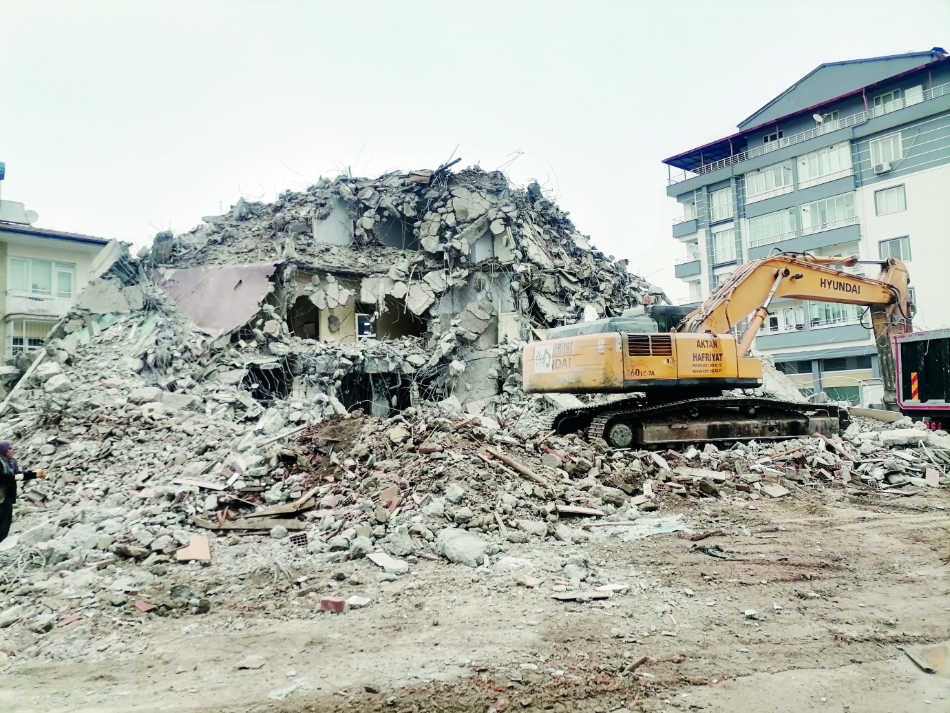 Deprem davalarında avukat şart