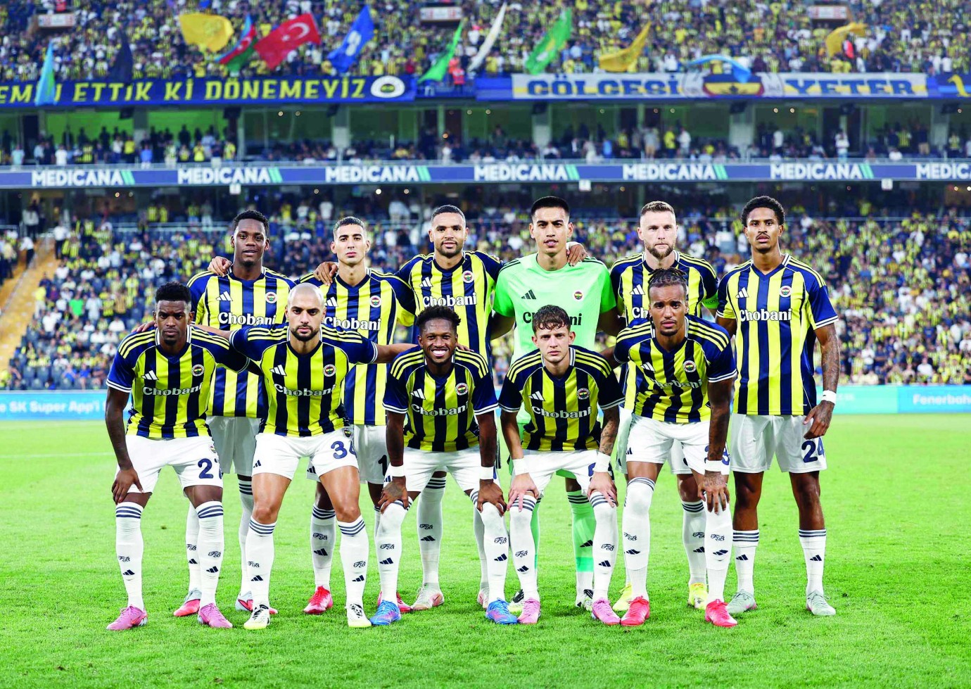 Fenerbahçe, Benfica karşısında avantaj arıyor