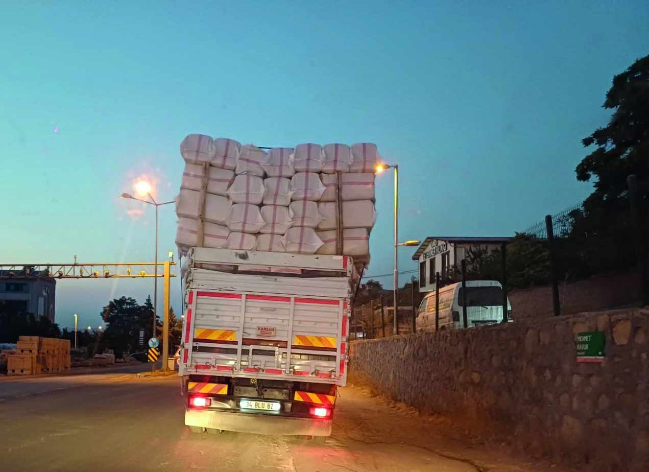 Malatya'da tehlikeli yolculuk