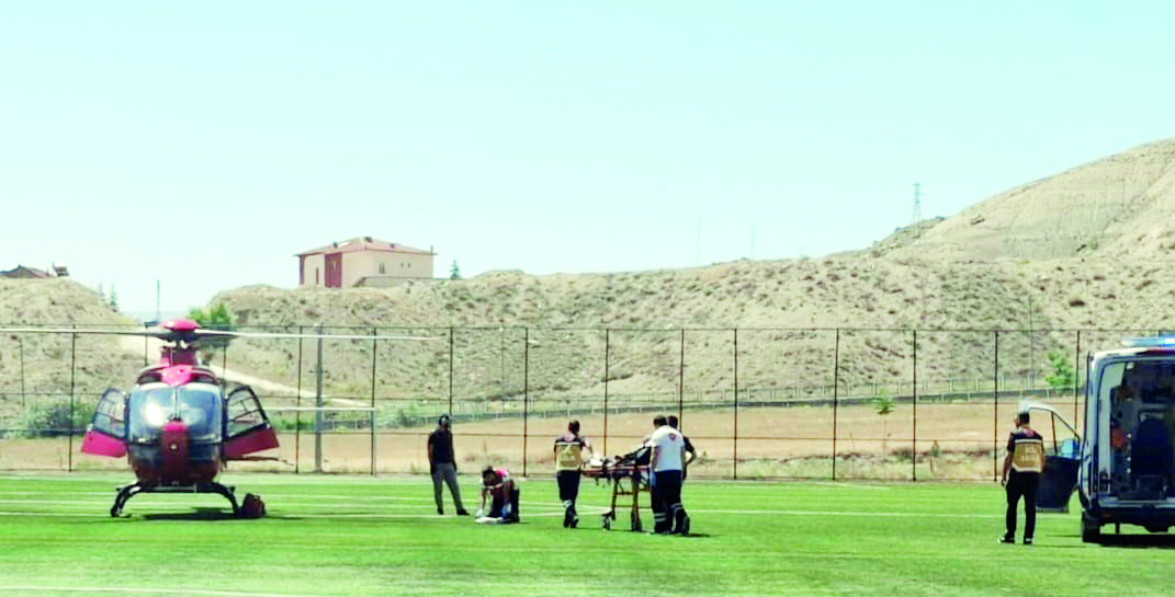 Ambulans helikopter 78 yaşındaki hasta için havalandı